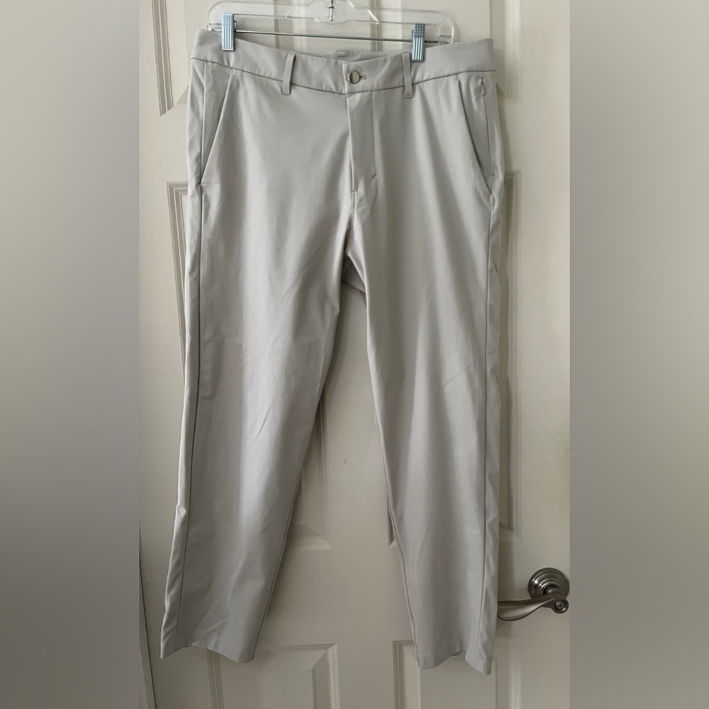 Men Lululemon ABC pants, size 34 x 28 activewear golf trousers business casual